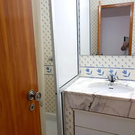 With 2 Bedrooms In Quarteira, With Wonderful City View, Pool Access... 公寓