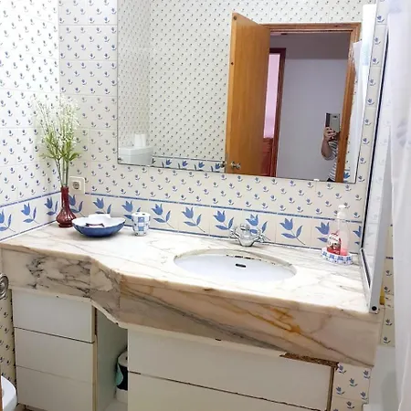With 2 Bedrooms In Quarteira, With Wonderful City View, Pool Access... *