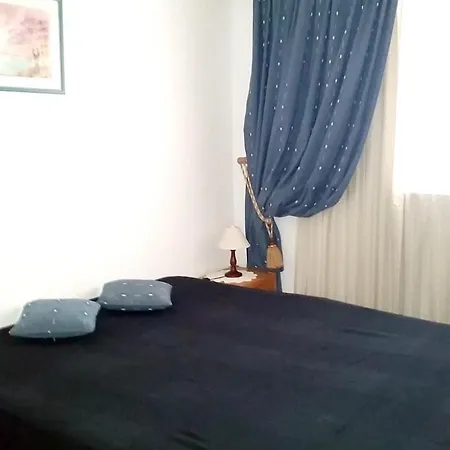 With 2 Bedrooms In Quarteira, With Wonderful City View, Pool Access... Quarteira
