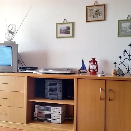 With 2 Bedrooms In Quarteira, With Wonderful City View, Pool Access...